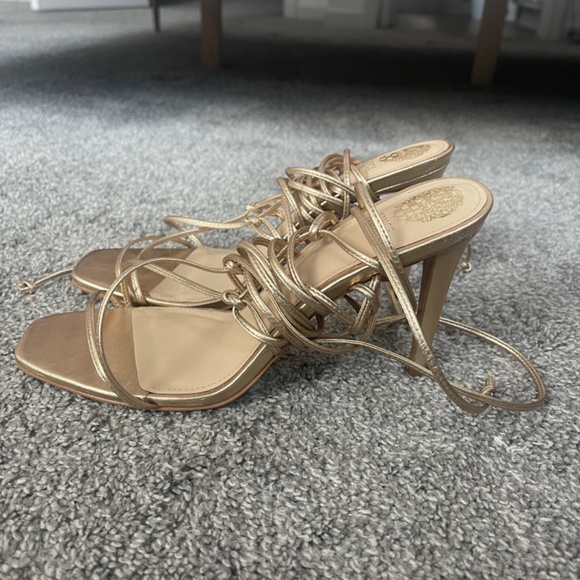 Vince Camuto Natola Gold Strap Up Sandal - Picture 4 of 5